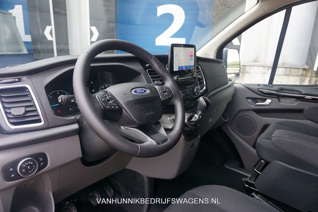 Ford Transit Custom 300L 170PK DC Limited Airco Cruise Navi Camera, Trekhaak!! NR. 622