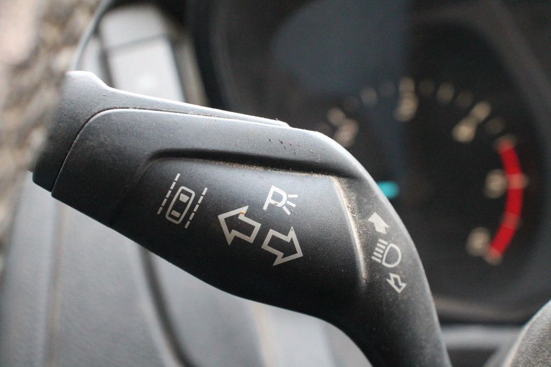 Ford Transit 330 2.0 TDCI 130PK L3H2 - Airco - Cruise - Camera