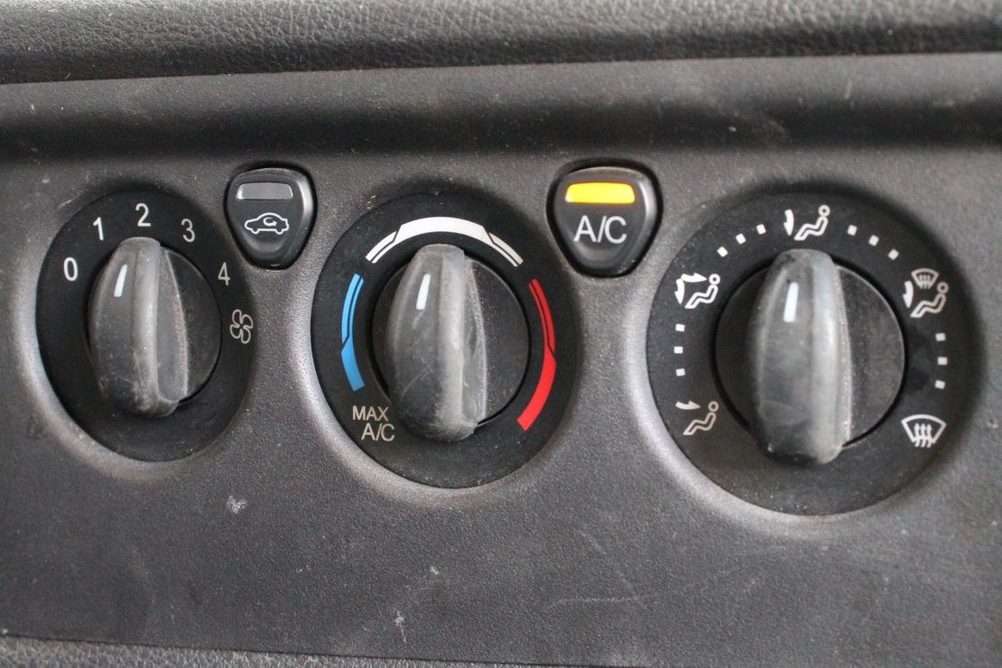 Ford Transit 330 2.0 TDCI 130PK L3H2 - Airco - Cruise - Camera