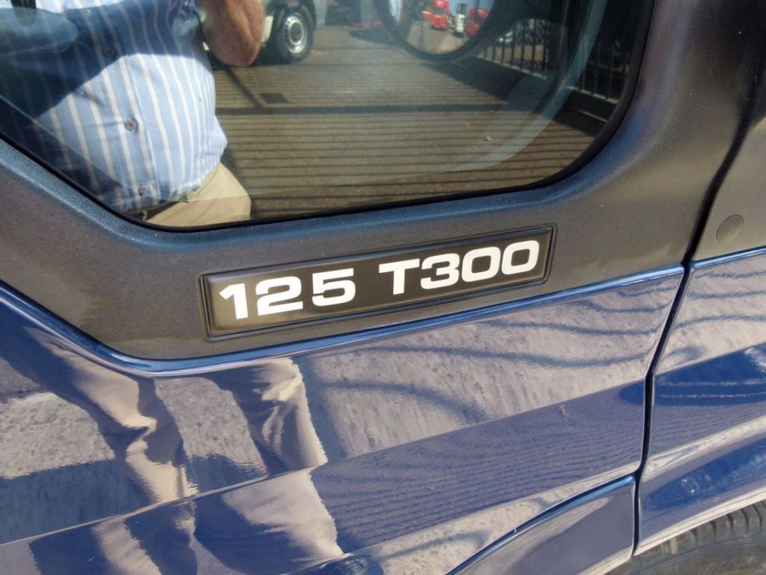Ford TRANSIT 300S FD DC 125 LR 4.23