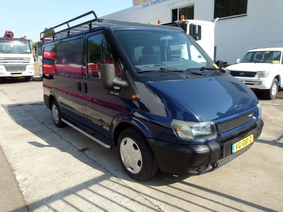 Ford TRANSIT 300S FD DC 125 LR 4.23