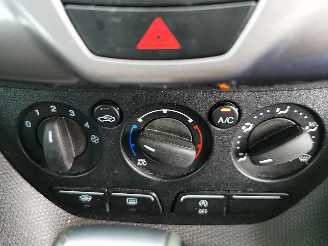 Ford Transit Connect 1.5 tdci 120pk automaat!