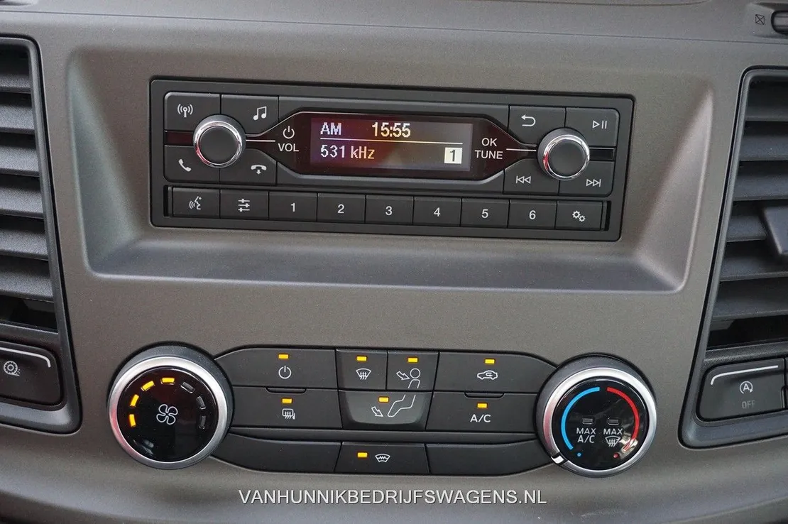 Ford Transit 350L Open laadbak 130PK Dubbellucht L4 Airco Cruise Bluetooth