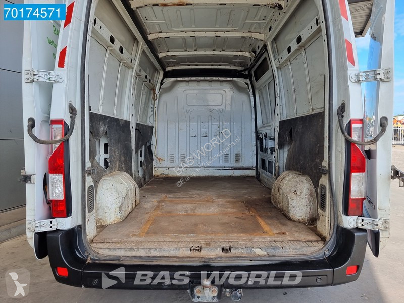 Tweedehands bestelwagen opel movano 125pk l2h2 airco trekhaak 10m3 a/c towbar diesel 03/05/2013 - 125 CV